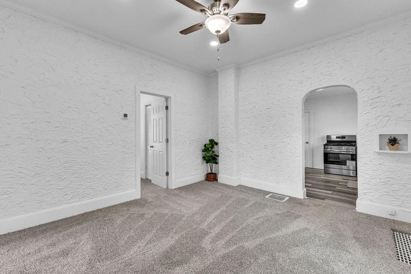 3114 Olive St, St Joseph, MO 64507