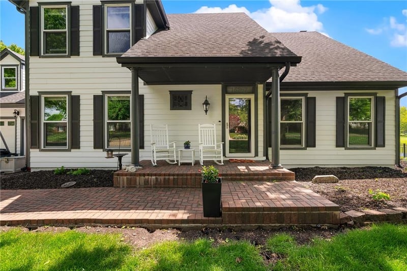 15367 Monrovia St, Overland Park, KS 66221