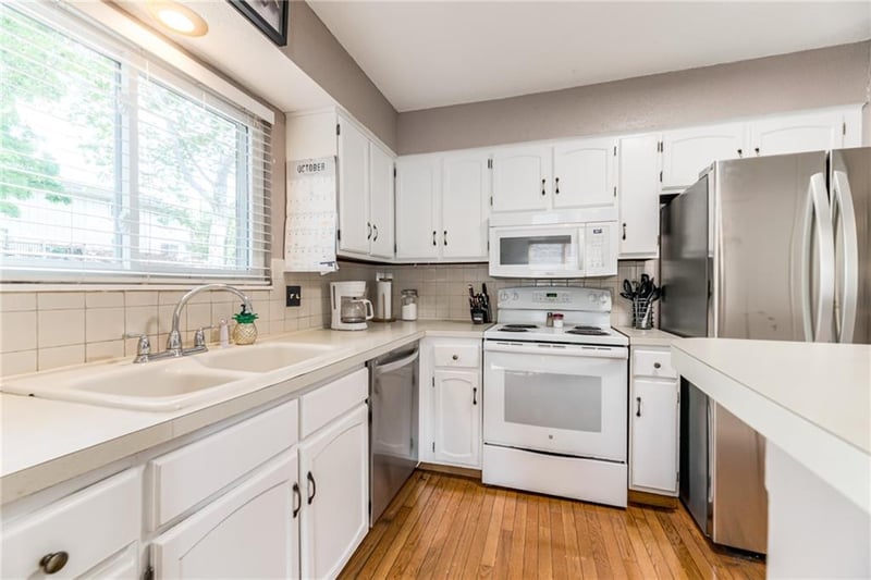 9692 Wedd St, Overland Park, KS 66212