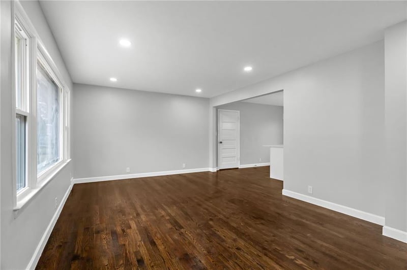 2415 53rd St, Kansas City, KS 66104