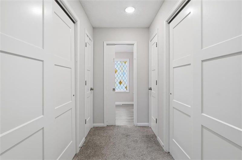 8543 Westgate St, Lenexa, KS 66215
