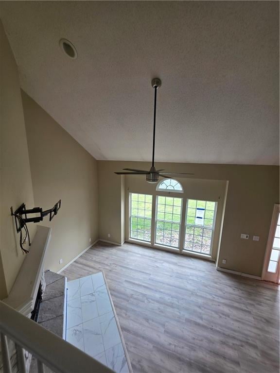 21793 Lincoln Ter, Spring Hill, KS 66083