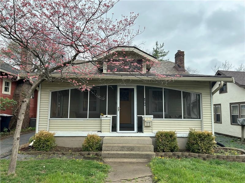 18 72nd St, Kansas City, MO 64114