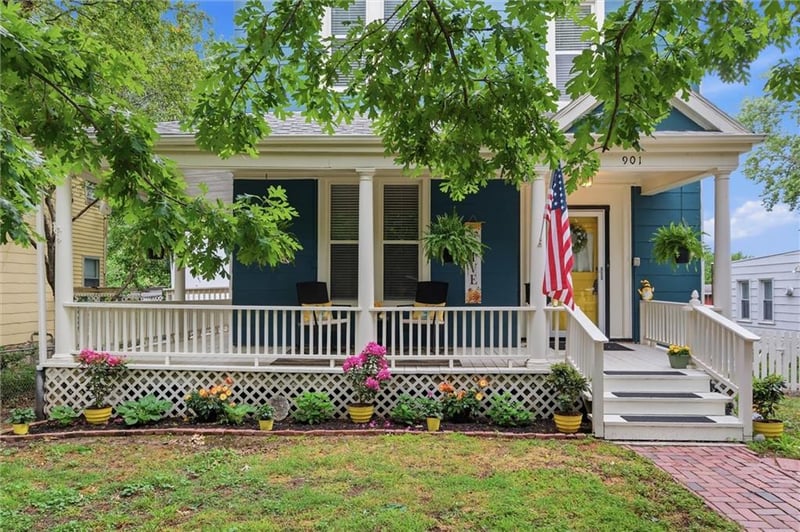 901 White Oak St, Independence, MO 64050