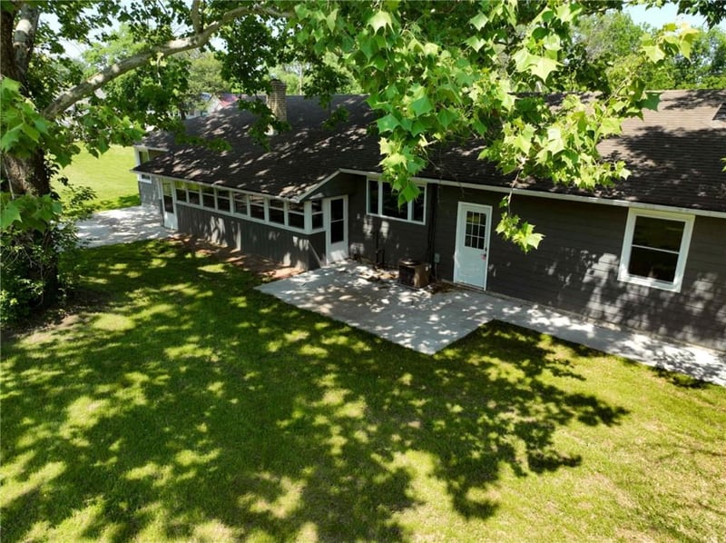 1601 Central Ave, Horton, KS 66439