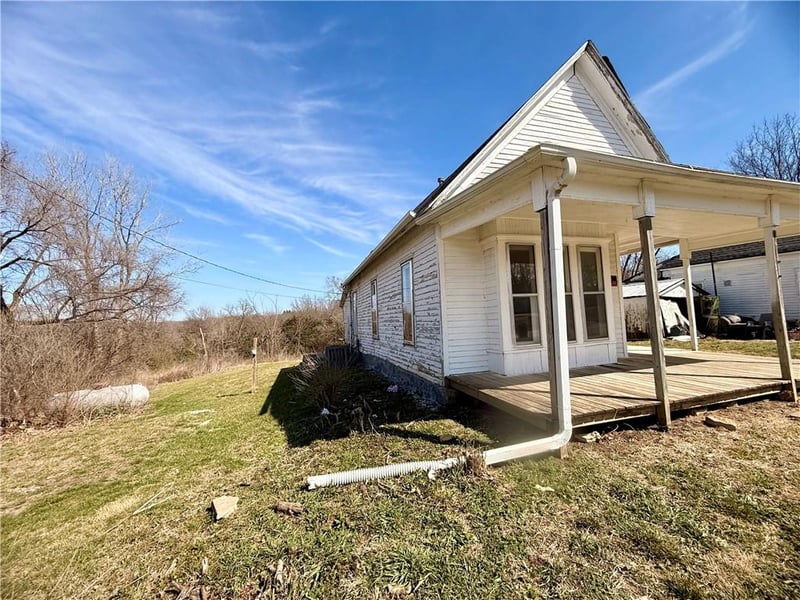 309 N Polk St, Maysville, MO 64469