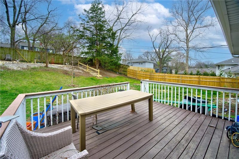 5629 50th St, Roeland Park, KS 66202