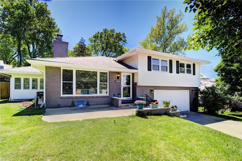 5629 50th St, Roeland Park, KS 66202