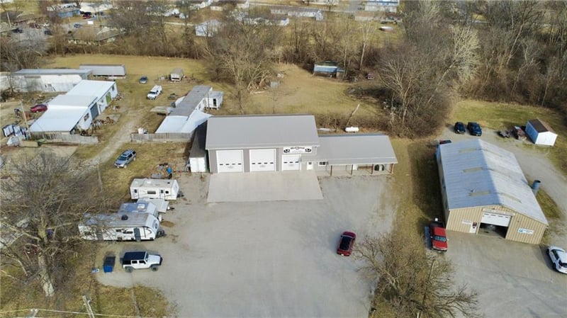 1744 Oklahoma Ave, Trenton, MO 64683