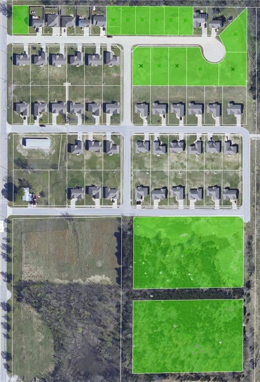 102 John St, Coffeyville, KS 67337