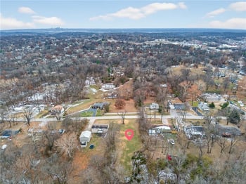 4924 NW Linden Rd, Kansas City, MO 64151