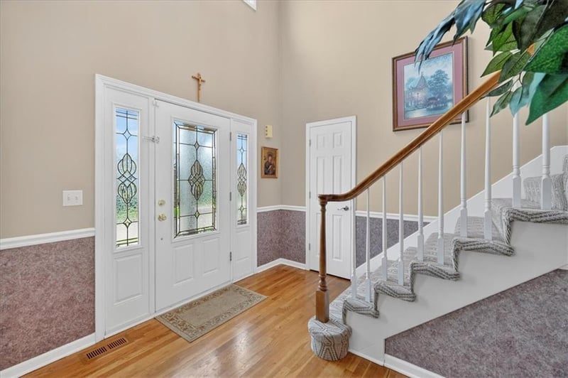 13162 England St, Overland Park, KS 66213