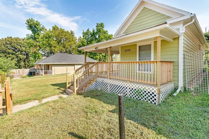 6225 10th And 6227 St, Kansas City, MO 64126