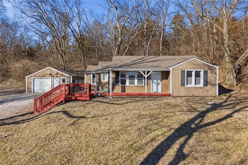 20118 Truman Rd, Independence, MO 64056