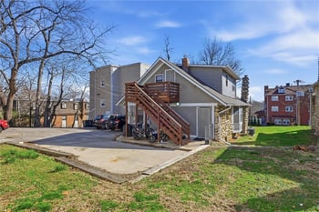 4230 Locust St, Kansas City, MO 64110