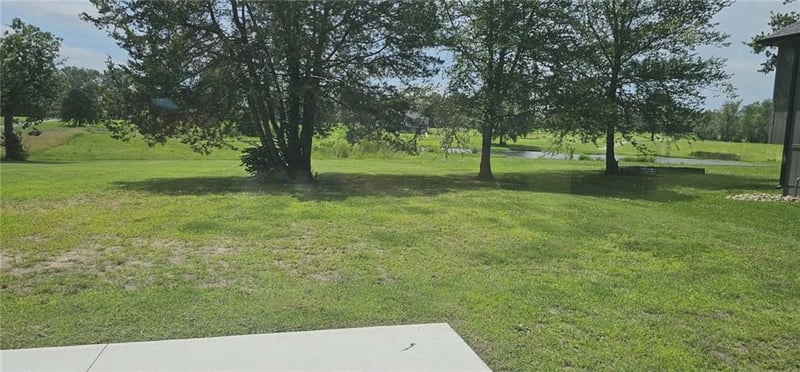 1600 Country Club Dr, Pleasant Hill, MO 64080