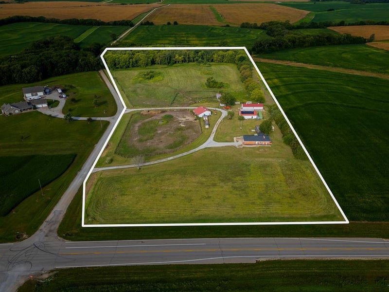14762 175 St, Nortonville, KS 66060