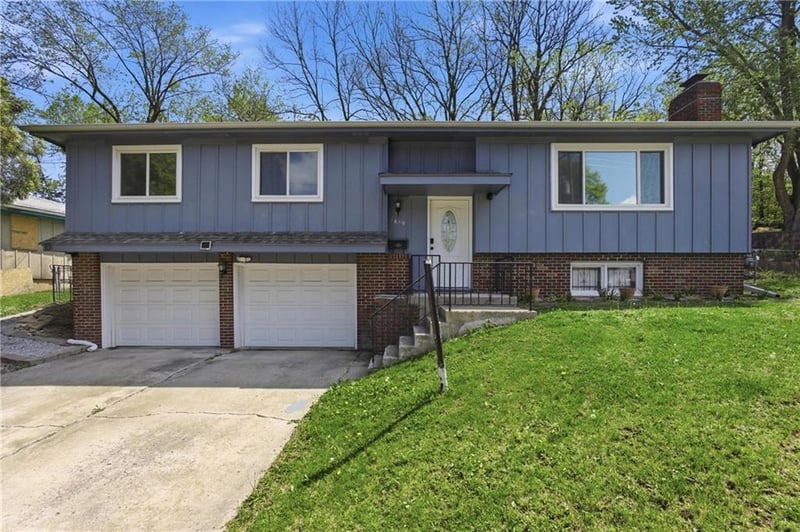 1619 Woodland Blvd, Kansas City, KS 66106