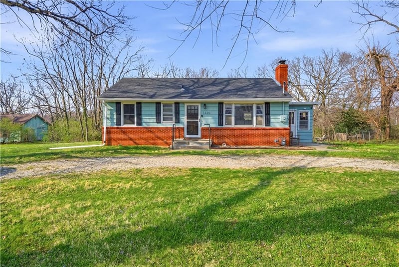 7720 70th Ter, Kansas City, MO 64133