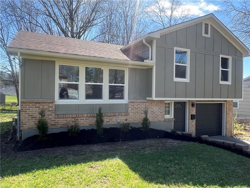 4729 Overton Ave, Kansas City, MO 64133