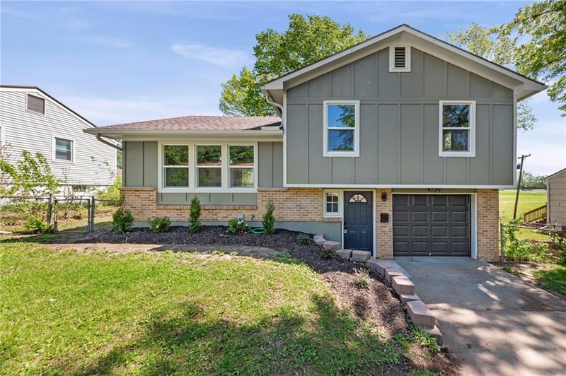 4729 Overton Ave, Kansas City, MO 64133