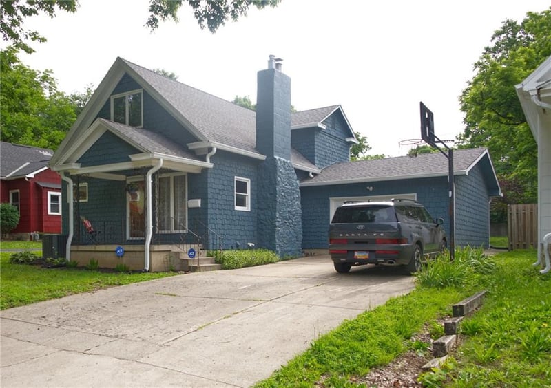 4455 Cambridge St, Kansas City, KS 66103