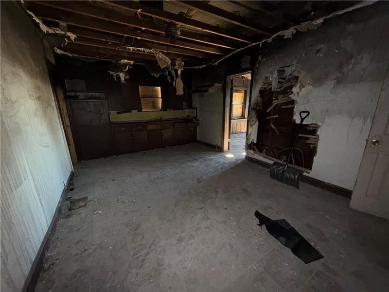 3837 Walnut St, Kansas City, MO 64111