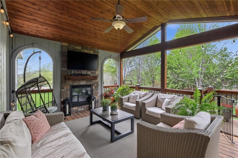 12844 Noland St, Overland Park, KS 66213