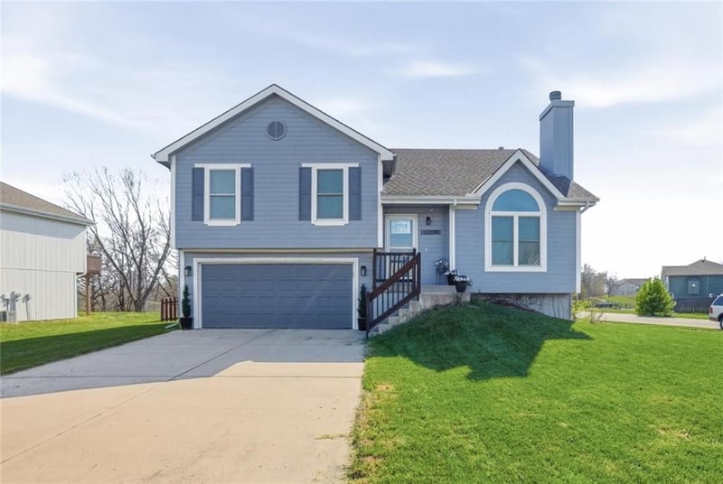 11209 Ditman Ave, Kansas City, MO 64157
