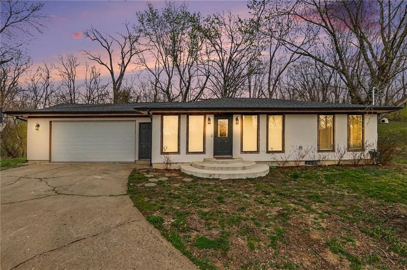 3537 35th St, Kansas City, KS 66104