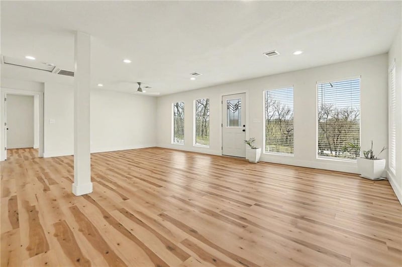 3537 35th St, Kansas City, KS 66104