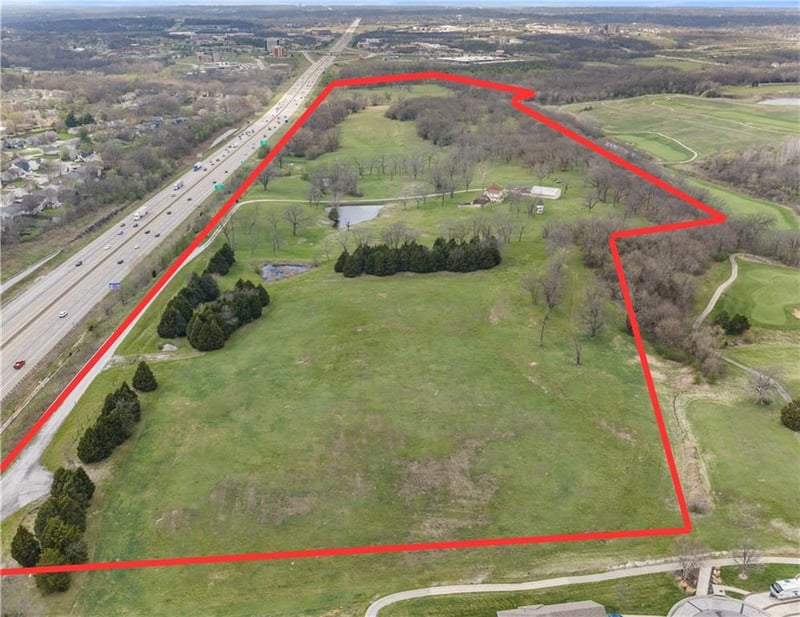 22400 Frontage Rd, Independence, MO 64056