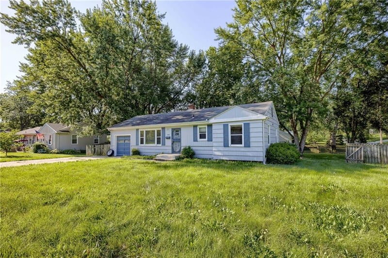 11003 60th Ter, Raytown, MO 64133