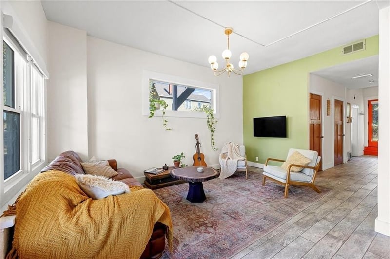 325 Ord St, Kansas City, MO 64124