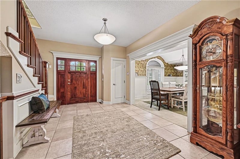 2905 SW 19th St, Blue Springs, MO 64015