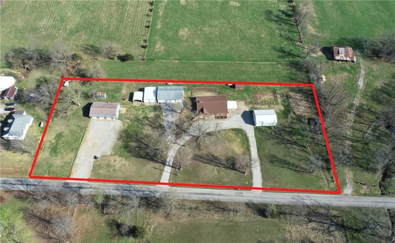 3705 150 Rd, El Dorado Springs, MO 64744