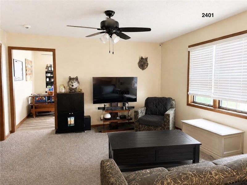 2401 - 2403 6th St, Blue Springs, MO 64014
