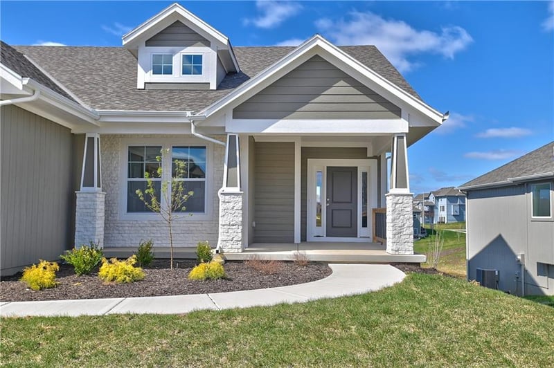 23811 59th Ter, Shawnee, KS 66226
