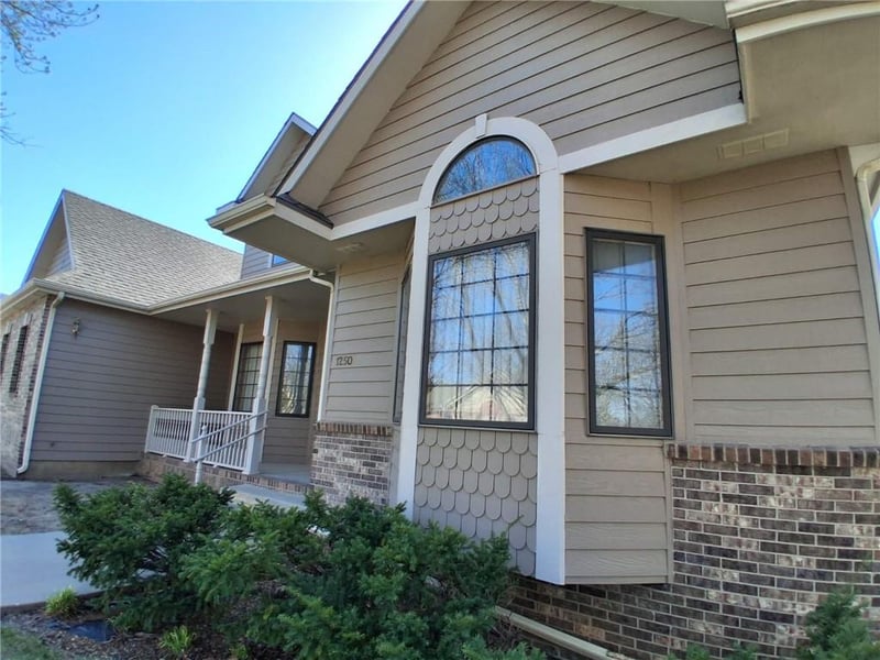 1250 Columbine Cir, Other, KS 67401