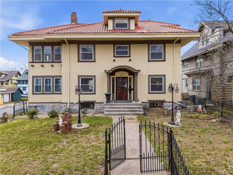 3346 Benton Blvd, Kansas City, MO 64128