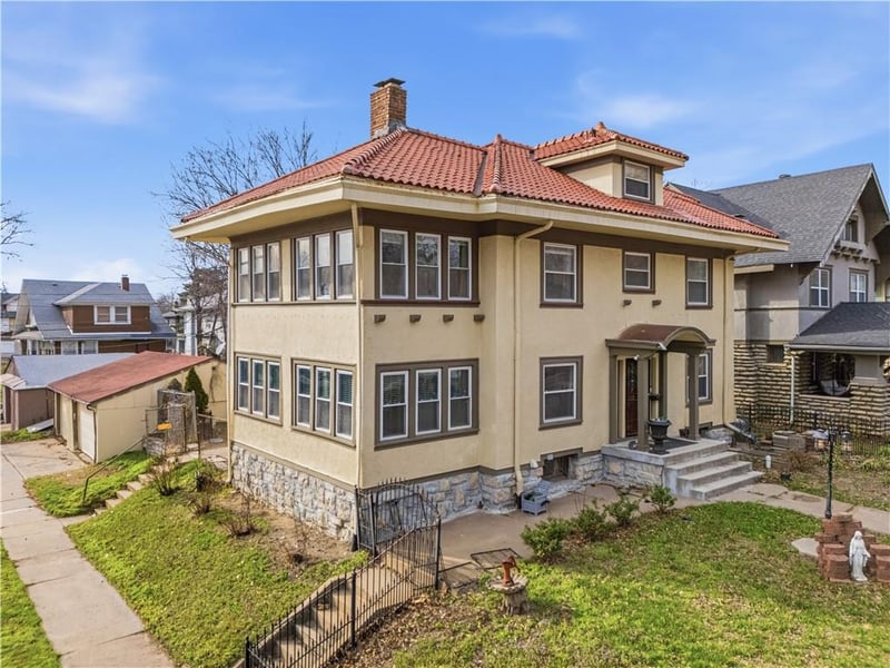 3346 Benton Blvd, Kansas City, MO 64128