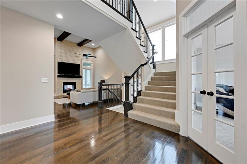 9149 Green Rd, Lenexa, KS 66227