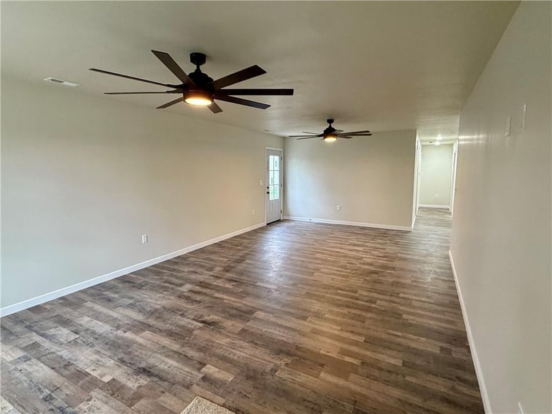 220 Locust St, Ottawa, KS 66067