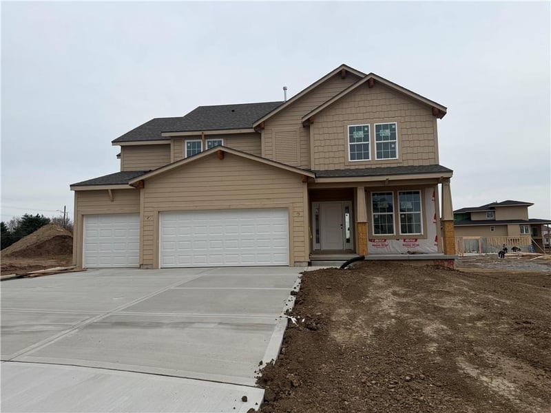 11453 Langley St, Olathe, KS 66061