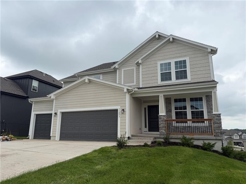 11453 Langley St, Olathe, KS 66061