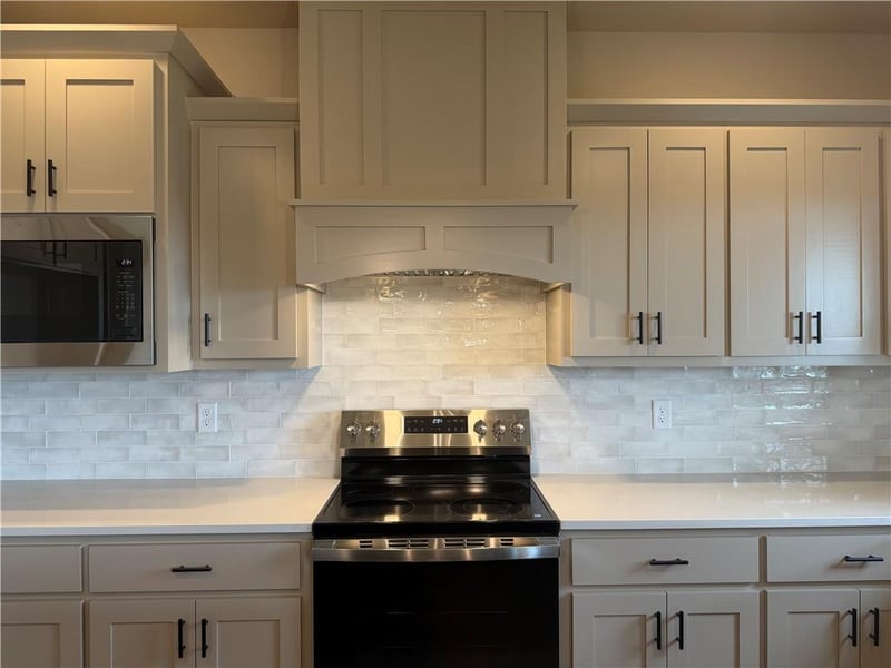 11453 Langley St, Olathe, KS 66061
