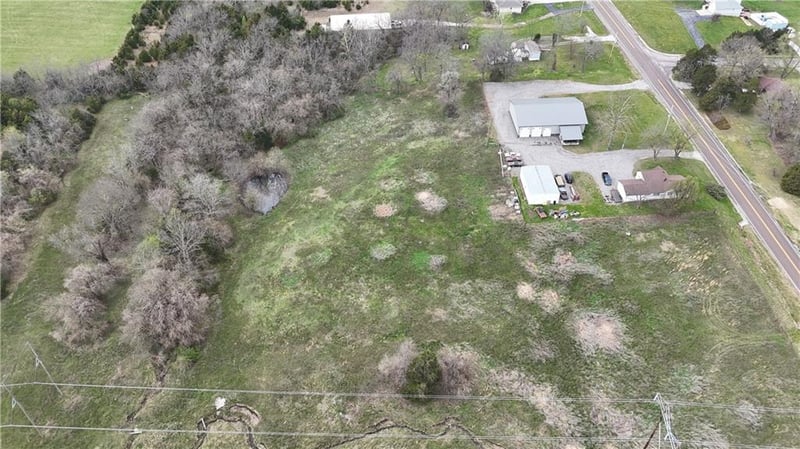 35703 Pink Hill Rd, Oak Grove, MO 64057