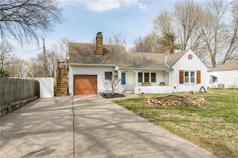 9004 65th Ter, Raytown, MO 64133