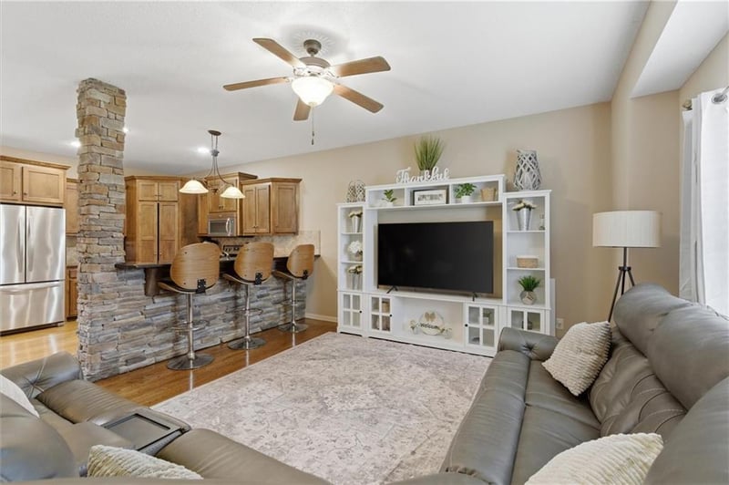 11504 Marsh Ave, Kansas City, MO 64157