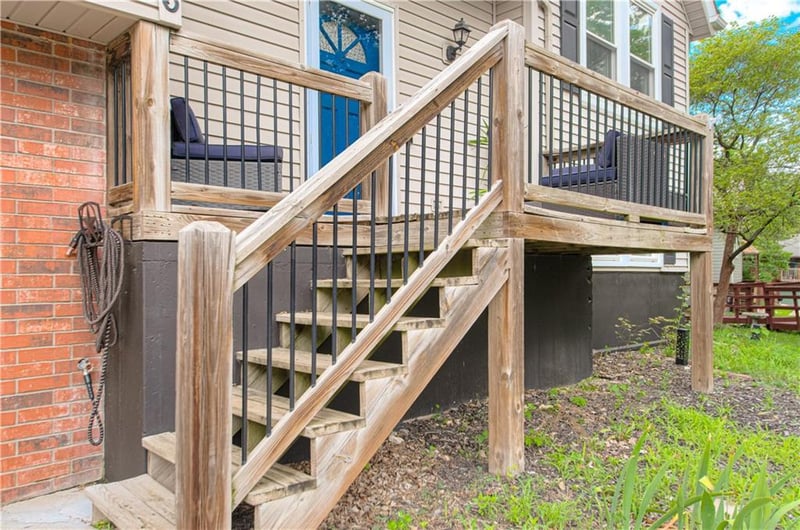 636 Sheidley Ave, Bonner Springs, KS 66012